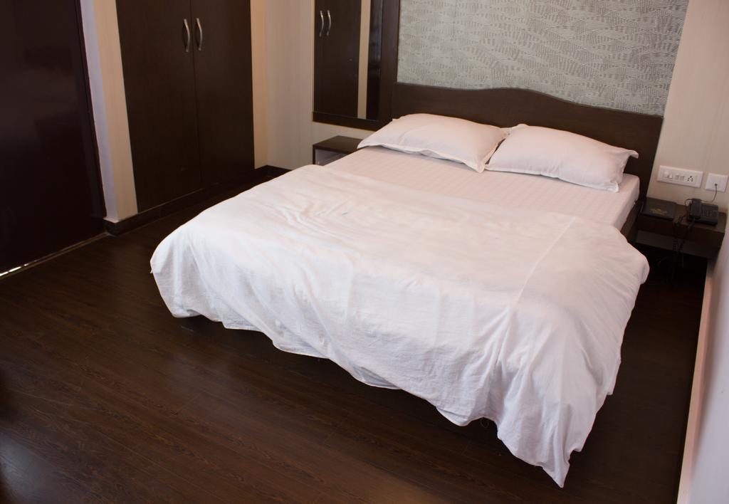 Hotel Holiday Home Джайпур Номер фото